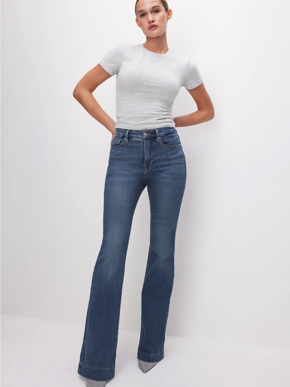 Good American Mid-Rise Flare Jeans in Blue Wash
